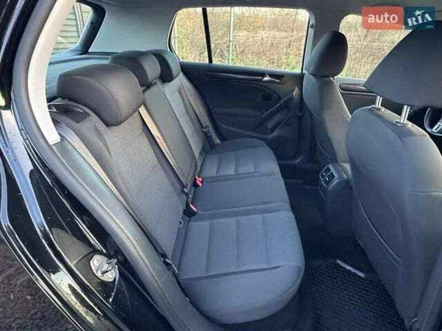 Черный Фольксваген Гольф ГТИ, объемом двигателя 1.4 л и пробегом 180 тыс. км за 7690 $, фото 67 на Automoto.ua