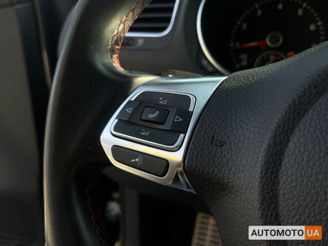 Черный Фольксваген Гольф ГТИ, объемом двигателя 2 л и пробегом 154 тыс. км за 12300 $, фото 17 на Automoto.ua