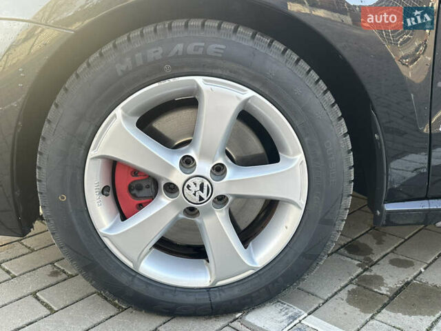 Черный Фольксваген Гольф ГТИ, объемом двигателя 1.4 л и пробегом 220 тыс. км за 9990 $, фото 23 на Automoto.ua