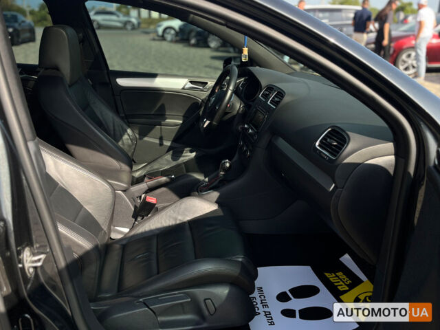 Черный Фольксваген Гольф ГТИ, объемом двигателя 2 л и пробегом 154 тыс. км за 12300 $, фото 25 на Automoto.ua