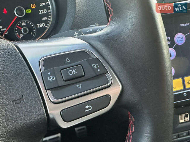 Черный Фольксваген Гольф ГТИ, объемом двигателя 1.4 л и пробегом 220 тыс. км за 9890 $, фото 23 на Automoto.ua