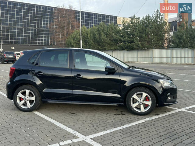 Черный Фольксваген Гольф ГТИ, объемом двигателя 1.4 л и пробегом 220 тыс. км за 9890 $, фото 4 на Automoto.ua