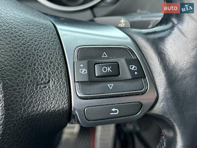 Чорний Фольксваген Гольф ГТІ, об'ємом двигуна 2 л та пробігом 241 тис. км за 9500 $, фото 31 на Automoto.ua