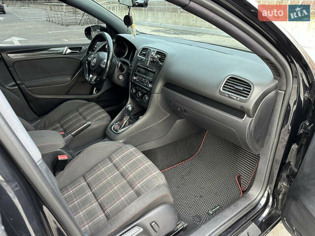 Чорний Фольксваген Гольф ГТІ, об'ємом двигуна 2 л та пробігом 241 тис. км за 9500 $, фото 24 на Automoto.ua