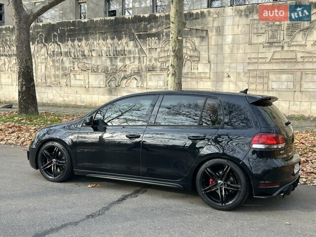 Черный Фольксваген Гольф ГТИ, объемом двигателя 1.98 л и пробегом 207 тыс. км за 10000 $, фото 2 на Automoto.ua
