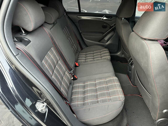 Чорний Фольксваген Гольф ГТІ, об'ємом двигуна 2 л та пробігом 241 тис. км за 9500 $, фото 23 на Automoto.ua