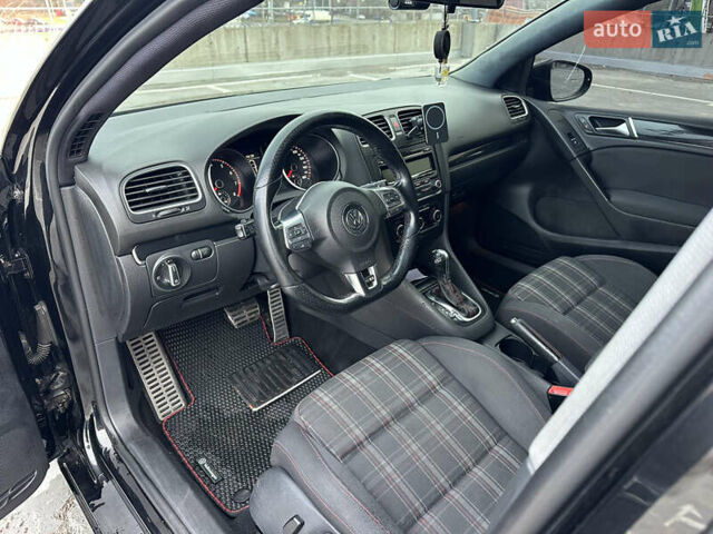 Чорний Фольксваген Гольф ГТІ, об'ємом двигуна 2 л та пробігом 241 тис. км за 9500 $, фото 18 на Automoto.ua