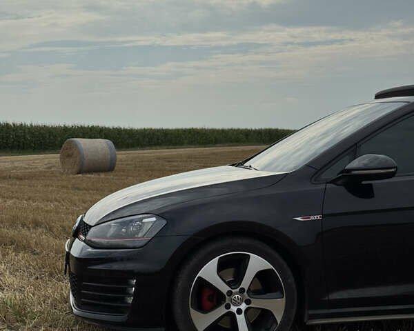 Черный Фольксваген Гольф ГТИ, объемом двигателя 1.98 л и пробегом 150 тыс. км за 15000 $, фото 4 на Automoto.ua