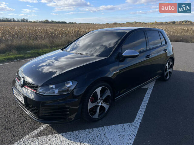 Фольксваген Гольф ГТИ 2014 в Прилуках на Automoto.ua Черный Фольксваген Гольф ГТИ, объемом двигателя 1.98 л и пробегом 159 тыс. км за 12499 $, фото 4 на Automoto.ua