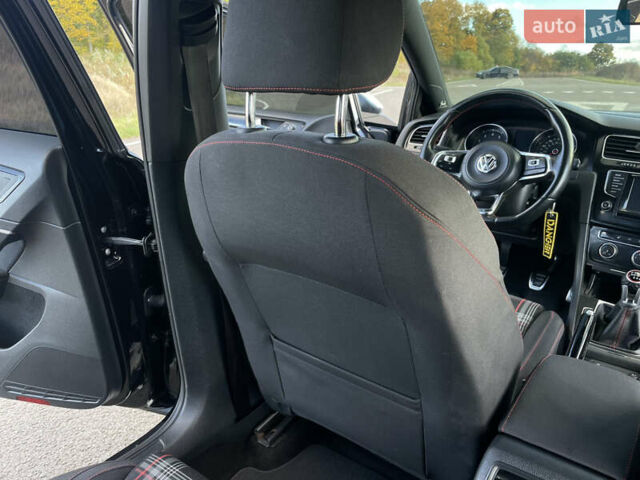 Фольксваген Гольф ГТИ 2014 в Прилуках на Automoto.ua Черный Фольксваген Гольф ГТИ, объемом двигателя 1.98 л и пробегом 159 тыс. км за 12499 $, фото 44 на Automoto.ua