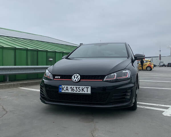 Черный Фольксваген Гольф ГТИ, объемом двигателя 1.98 л и пробегом 103 тыс. км за 13000 $, фото 4 на Automoto.ua