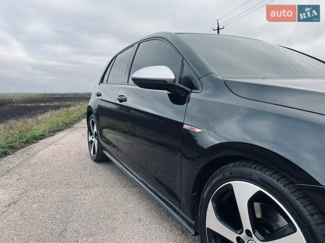 Черный Фольксваген Гольф ГТИ, объемом двигателя 1.98 л и пробегом 161 тыс. км за 11250 $, фото 10 на Automoto.ua
