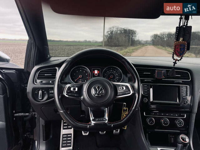 Черный Фольксваген Гольф ГТИ, объемом двигателя 1.98 л и пробегом 161 тыс. км за 11250 $, фото 28 на Automoto.ua