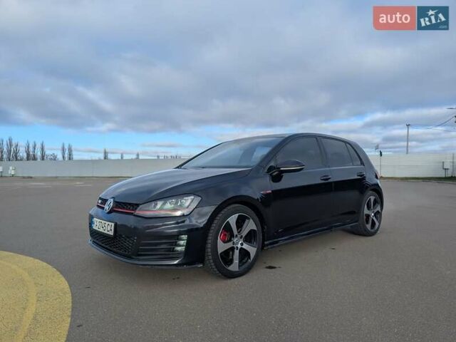 Черный Фольксваген Гольф ГТИ, объемом двигателя 2 л и пробегом 212 тыс. км за 11300 $, фото 1 на Automoto.ua