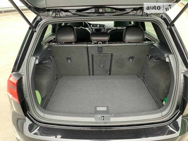 Черный Фольксваген Гольф ГТИ, объемом двигателя 1.98 л и пробегом 103 тыс. км за 13000 $, фото 36 на Automoto.ua