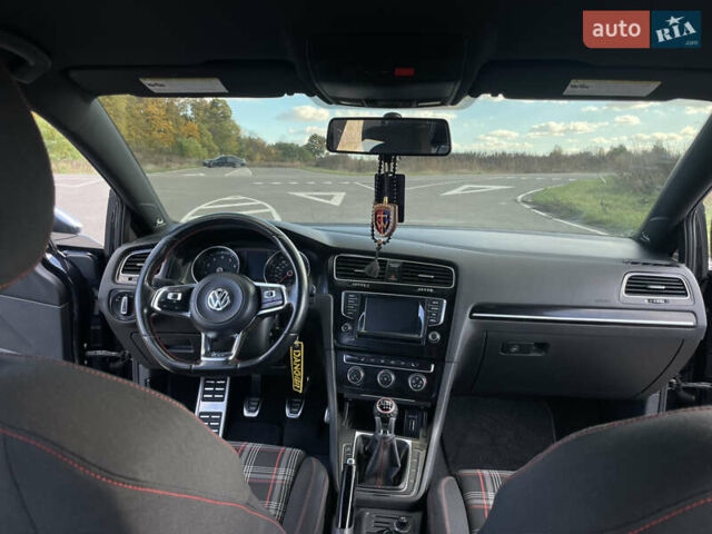 Фольксваген Гольф ГТИ 2014 в Прилуках на Automoto.ua Черный Фольксваген Гольф ГТИ, объемом двигателя 1.98 л и пробегом 159 тыс. км за 12499 $, фото 29 на Automoto.ua