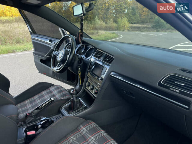 Фольксваген Гольф ГТИ 2014 в Прилуках на Automoto.ua Черный Фольксваген Гольф ГТИ, объемом двигателя 1.98 л и пробегом 159 тыс. км за 12499 $, фото 48 на Automoto.ua