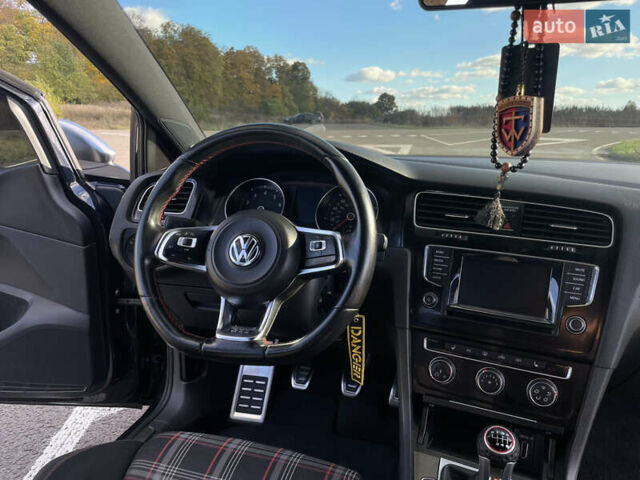 Фольксваген Гольф ГТИ 2014 в Прилуках на Automoto.ua Черный Фольксваген Гольф ГТИ, объемом двигателя 1.98 л и пробегом 159 тыс. км за 12499 $, фото 31 на Automoto.ua