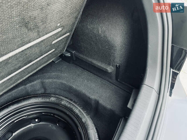 Черный Фольксваген Гольф ГТИ, объемом двигателя 1.98 л и пробегом 161 тыс. км за 11250 $, фото 64 на Automoto.ua