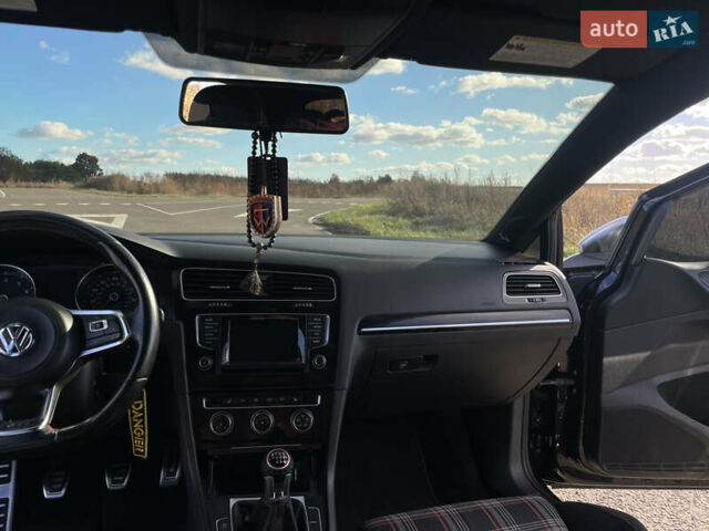 Фольксваген Гольф ГТИ 2014 в Прилуках на Automoto.ua Черный Фольксваген Гольф ГТИ, объемом двигателя 1.98 л и пробегом 159 тыс. км за 12499 $, фото 30 на Automoto.ua