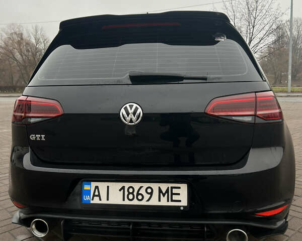 Черный Фольксваген Гольф ГТИ, объемом двигателя 1.98 л и пробегом 117 тыс. км за 14500 $, фото 5 на Automoto.ua