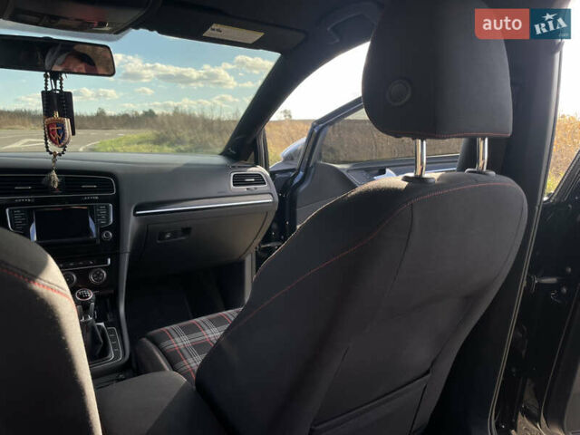 Фольксваген Гольф ГТИ 2014 в Прилуках на Automoto.ua Черный Фольксваген Гольф ГТИ, объемом двигателя 1.98 л и пробегом 159 тыс. км за 12499 $, фото 46 на Automoto.ua