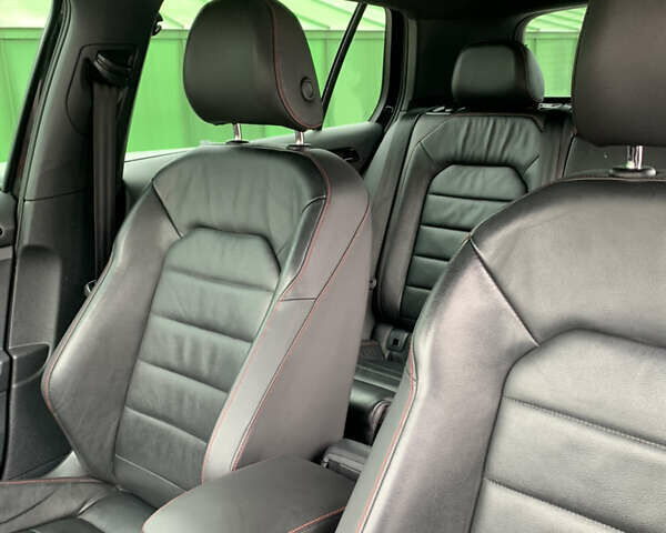 Черный Фольксваген Гольф ГТИ, объемом двигателя 1.98 л и пробегом 103 тыс. км за 13000 $, фото 31 на Automoto.ua