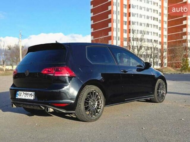 Черный Фольксваген Гольф ГТИ, объемом двигателя 1.98 л и пробегом 136 тыс. км за 13000 $, фото 5 на Automoto.ua