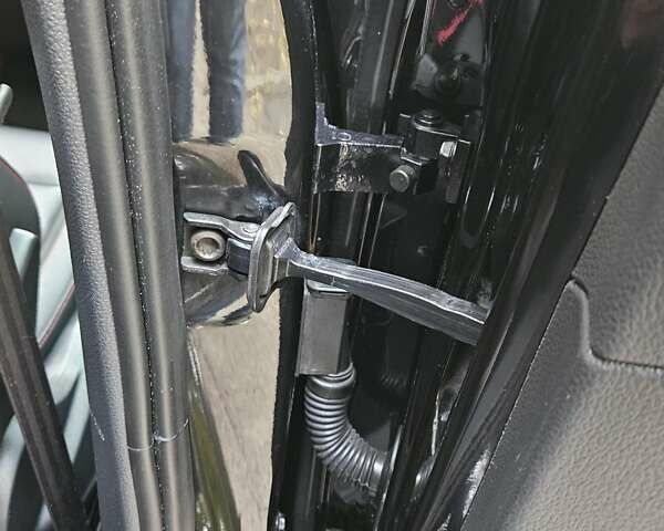 Чорний Фольксваген Гольф ГТІ, об'ємом двигуна 1.98 л та пробігом 163 тис. км за 16900 $, фото 21 на Automoto.ua