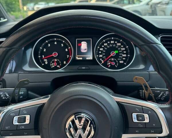 Черный Фольксваген Гольф ГТИ, объемом двигателя 1.98 л и пробегом 120 тыс. км за 15500 $, фото 28 на Automoto.ua