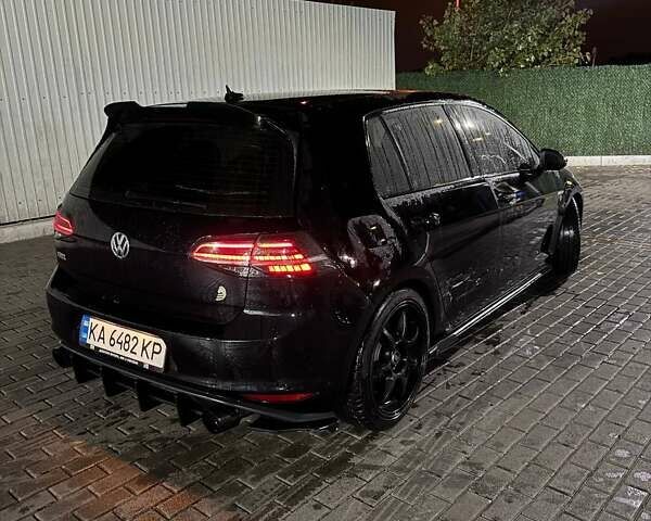 Черный Фольксваген Гольф ГТИ, объемом двигателя 1.98 л и пробегом 120 тыс. км за 15500 $, фото 16 на Automoto.ua