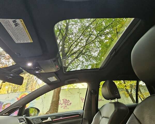 Чорний Фольксваген Гольф ГТІ, об'ємом двигуна 1.98 л та пробігом 163 тис. км за 16900 $, фото 58 на Automoto.ua