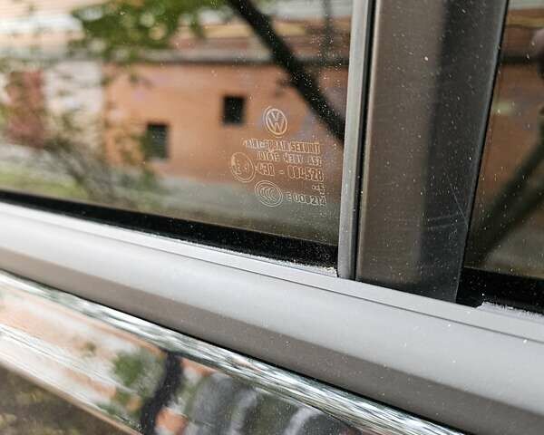 Чорний Фольксваген Гольф ГТІ, об'ємом двигуна 1.98 л та пробігом 163 тис. км за 16900 $, фото 12 на Automoto.ua