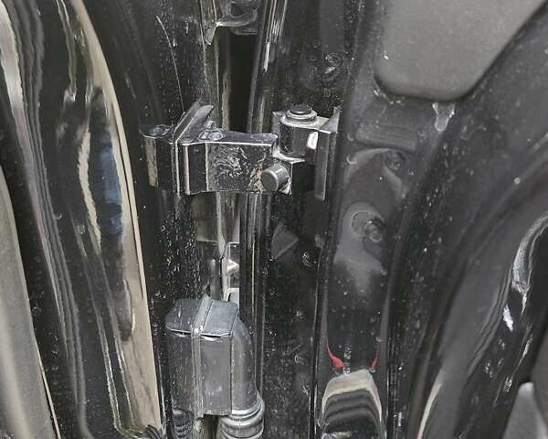 Чорний Фольксваген Гольф ГТІ, об'ємом двигуна 1.98 л та пробігом 163 тис. км за 16900 $, фото 17 на Automoto.ua