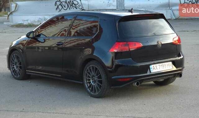 Черный Фольксваген Гольф ГТИ, объемом двигателя 1.98 л и пробегом 136 тыс. км за 13000 $, фото 4 на Automoto.ua