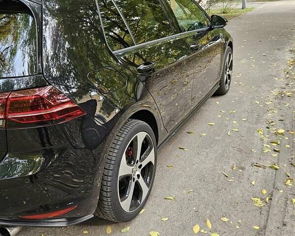 Чорний Фольксваген Гольф ГТІ, об'ємом двигуна 1.98 л та пробігом 163 тис. км за 16900 $, фото 6 на Automoto.ua