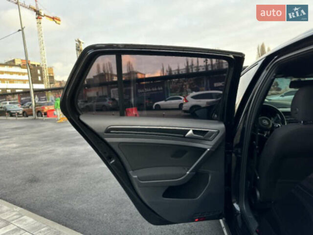 Черный Фольксваген Гольф ГТИ, объемом двигателя 1.98 л и пробегом 196 тыс. км за 14100 $, фото 27 на Automoto.ua