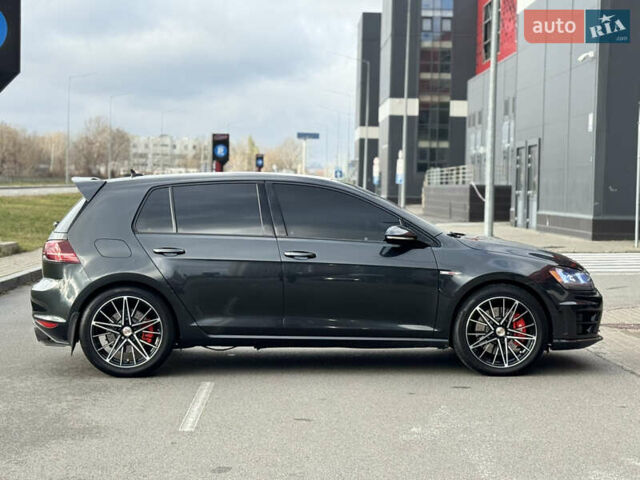 Черный Фольксваген Гольф ГТИ, объемом двигателя 1.98 л и пробегом 149 тыс. км за 14200 $, фото 3 на Automoto.ua