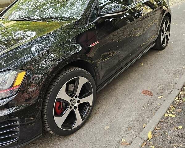 Чорний Фольксваген Гольф ГТІ, об'ємом двигуна 1.98 л та пробігом 163 тис. км за 16900 $, фото 8 на Automoto.ua