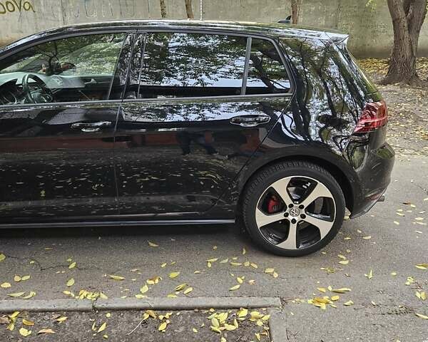 Чорний Фольксваген Гольф ГТІ, об'ємом двигуна 1.98 л та пробігом 163 тис. км за 16900 $, фото 2 на Automoto.ua