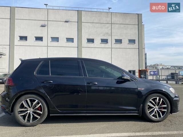 Черный Фольксваген Гольф ГТИ, объемом двигателя 1.98 л и пробегом 171 тыс. км за 12700 $, фото 3 на Automoto.ua