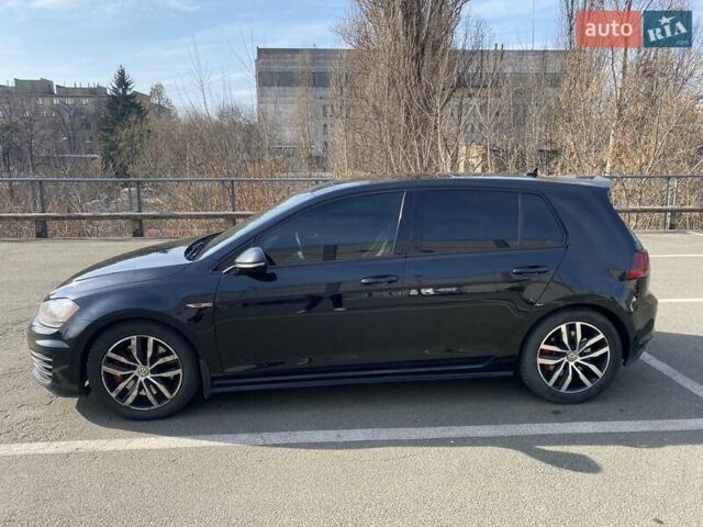 Черный Фольксваген Гольф ГТИ, объемом двигателя 1.98 л и пробегом 171 тыс. км за 12700 $, фото 1 на Automoto.ua