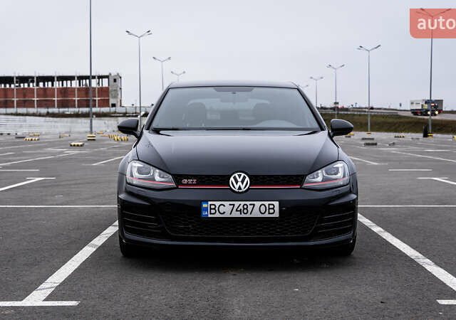 Черный Фольксваген Гольф ГТИ, объемом двигателя 1.98 л и пробегом 120 тыс. км за 14900 $, фото 1 на Automoto.ua