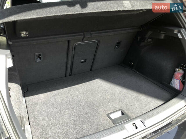 Чорний Фольксваген Гольф ГТІ, об'ємом двигуна 1.98 л та пробігом 54 тис. км за 15500 $, фото 18 на Automoto.ua