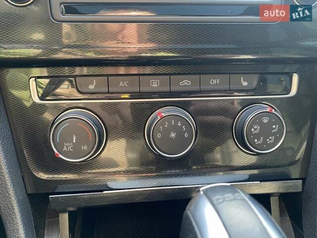 Черный Фольксваген Гольф ГТИ, объемом двигателя 1.98 л и пробегом 171 тыс. км за 12700 $, фото 11 на Automoto.ua