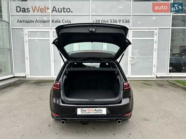 Черный Фольксваген Гольф ГТИ, объемом двигателя 1.98 л и пробегом 119 тыс. км за 18500 $, фото 10 на Automoto.ua