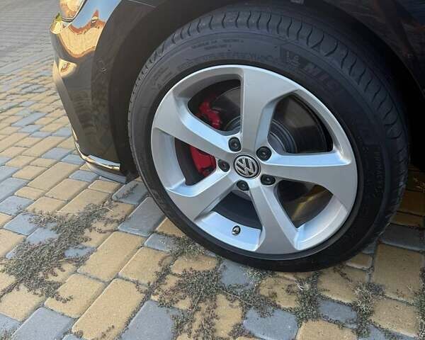 Черный Фольксваген Гольф ГТИ, объемом двигателя 1.98 л и пробегом 42 тыс. км за 23500 $, фото 8 на Automoto.ua