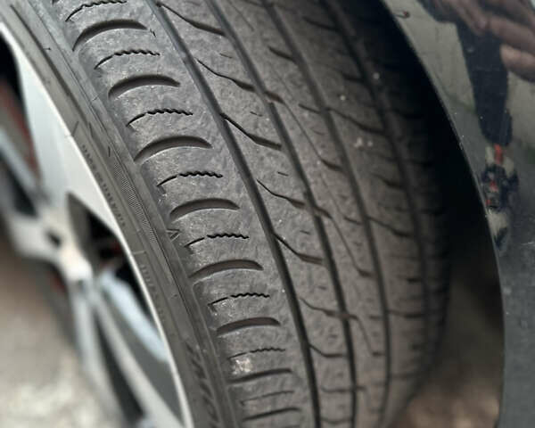 Черный Фольксваген Гольф ГТИ, объемом двигателя 1.98 л и пробегом 177 тыс. км за 13300 $, фото 7 на Automoto.ua