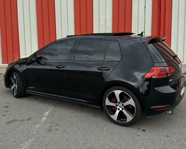 Черный Фольксваген Гольф ГТИ, объемом двигателя 1.98 л и пробегом 177 тыс. км за 13300 $, фото 5 на Automoto.ua