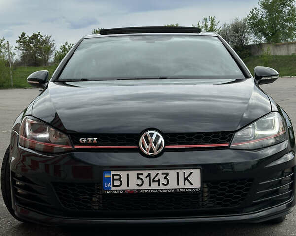 Черный Фольксваген Гольф ГТИ, объемом двигателя 1.98 л и пробегом 177 тыс. км за 13300 $, фото 1 на Automoto.ua